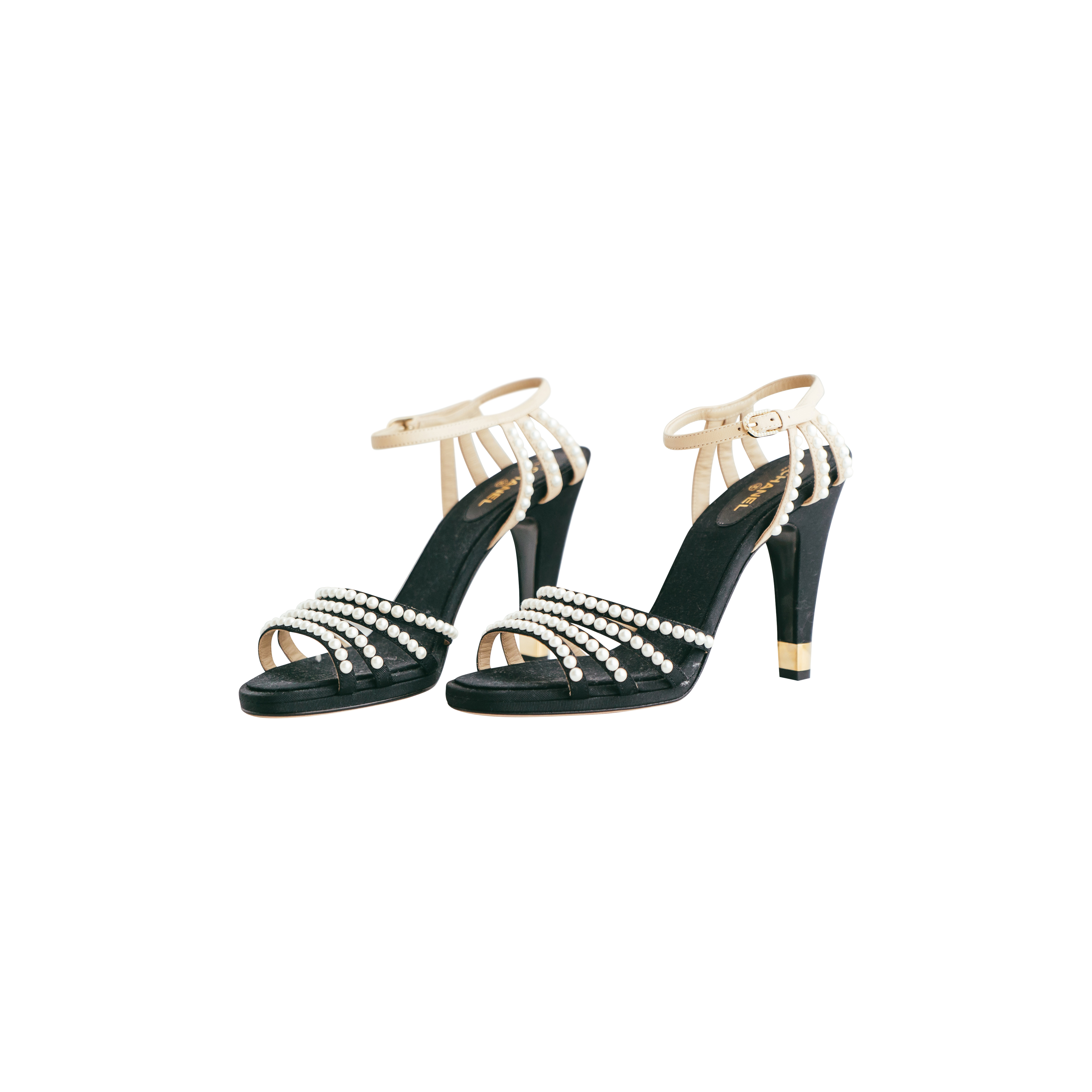 CHANEL BEIGE LEATHER PEARL CC LOGO HEELS SANDALS SHOES